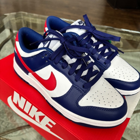Women’s Nike dunk low USA 6.5 - Picture 4 of 7